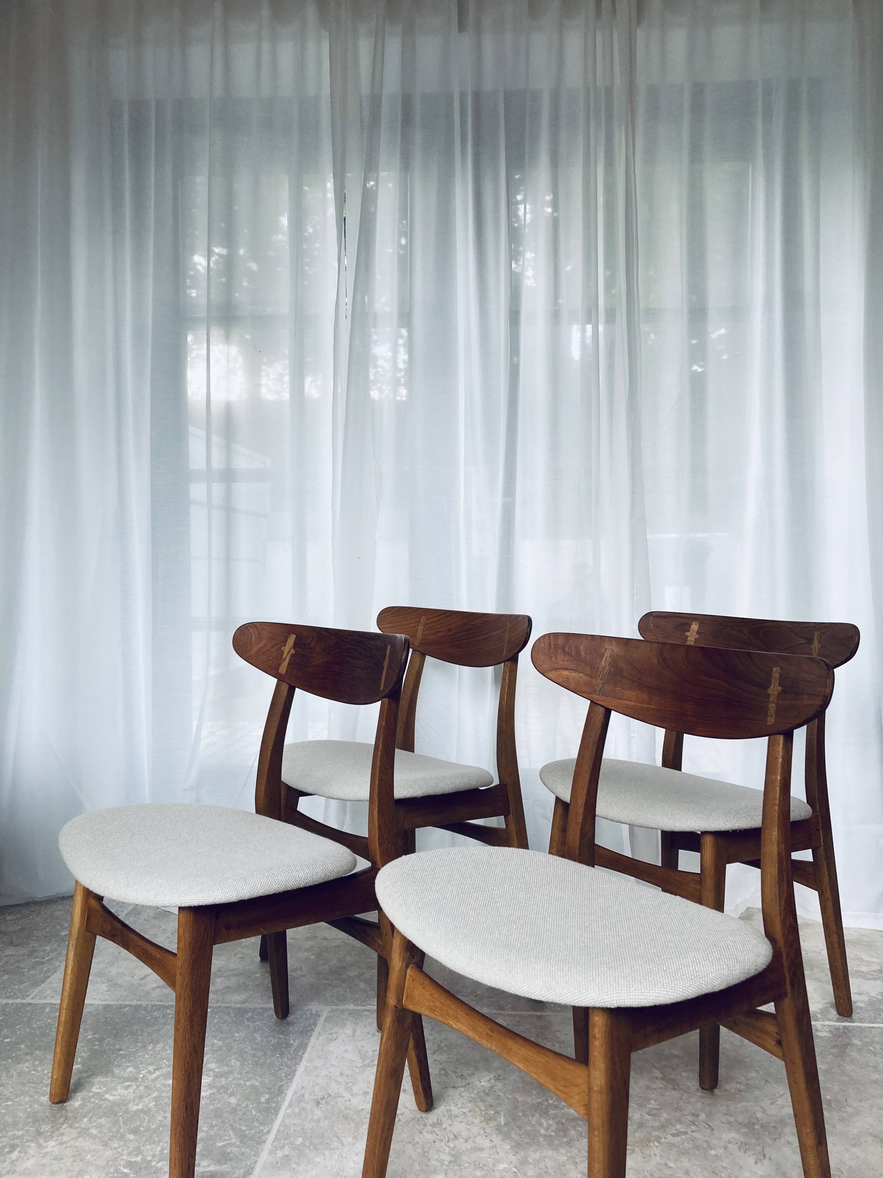 Chaises de salle à manger CH30 de Hans J. Wegner pour CARL HANSEN & SON