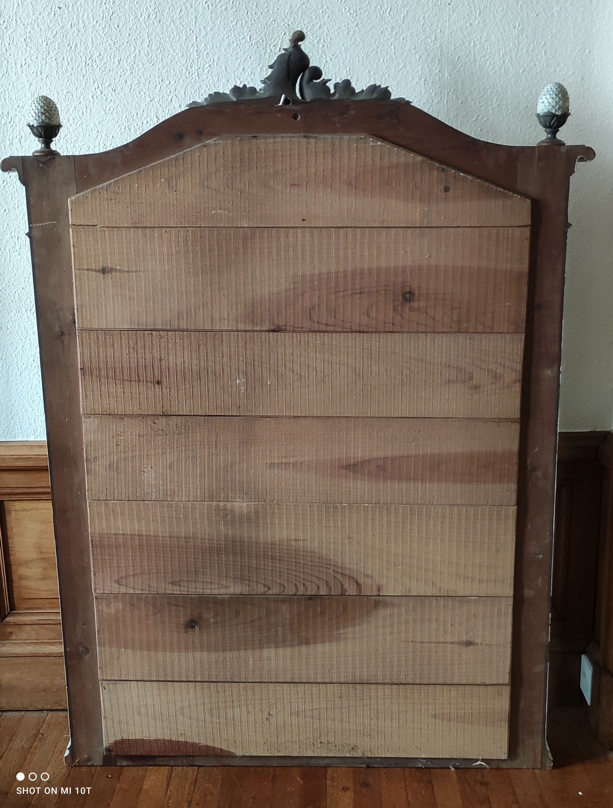 Large antique mirror 150x102cm