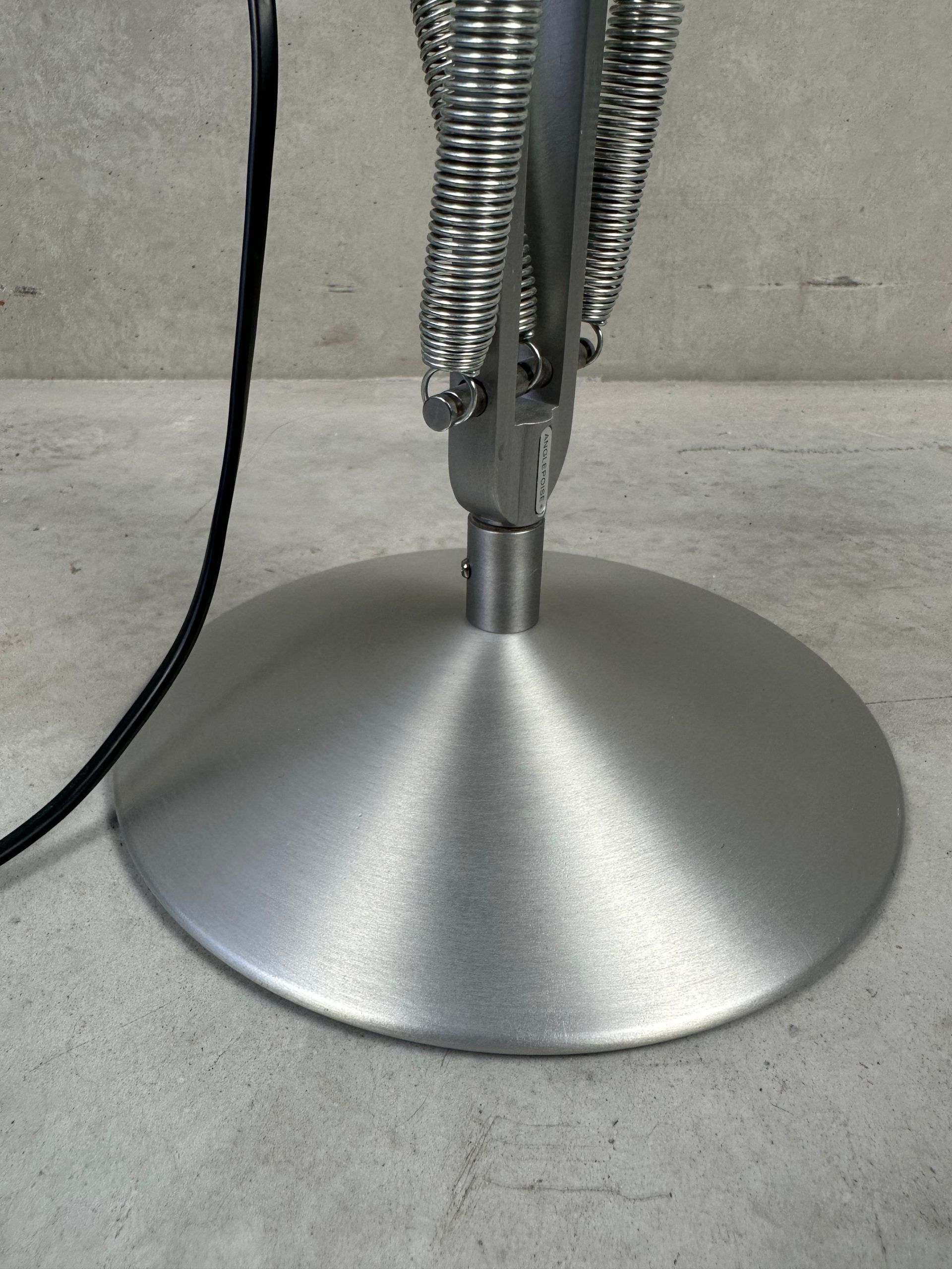 Anglepoise 75 desk lamp