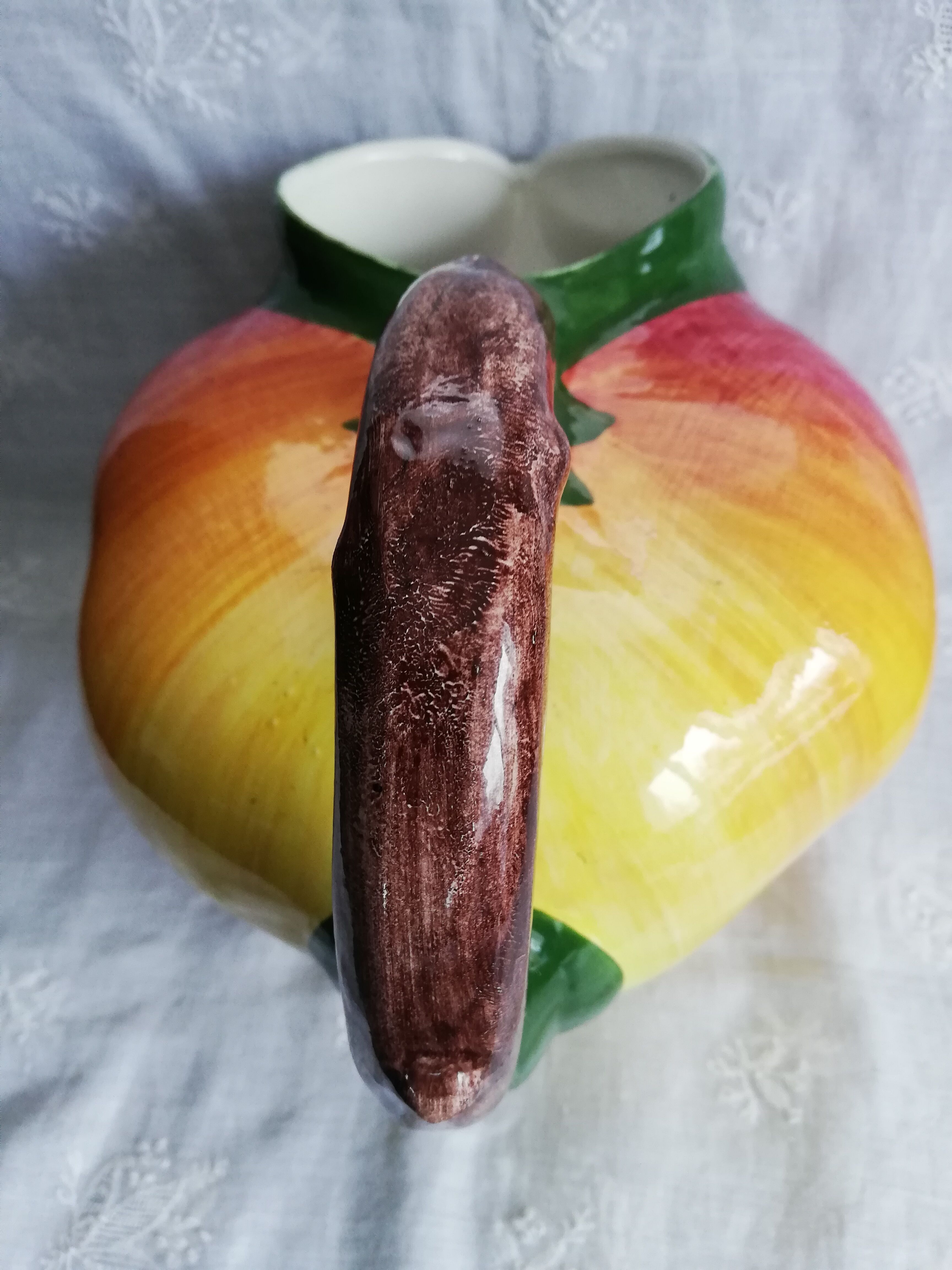 Large apple pitcher 3L ceramic slurry