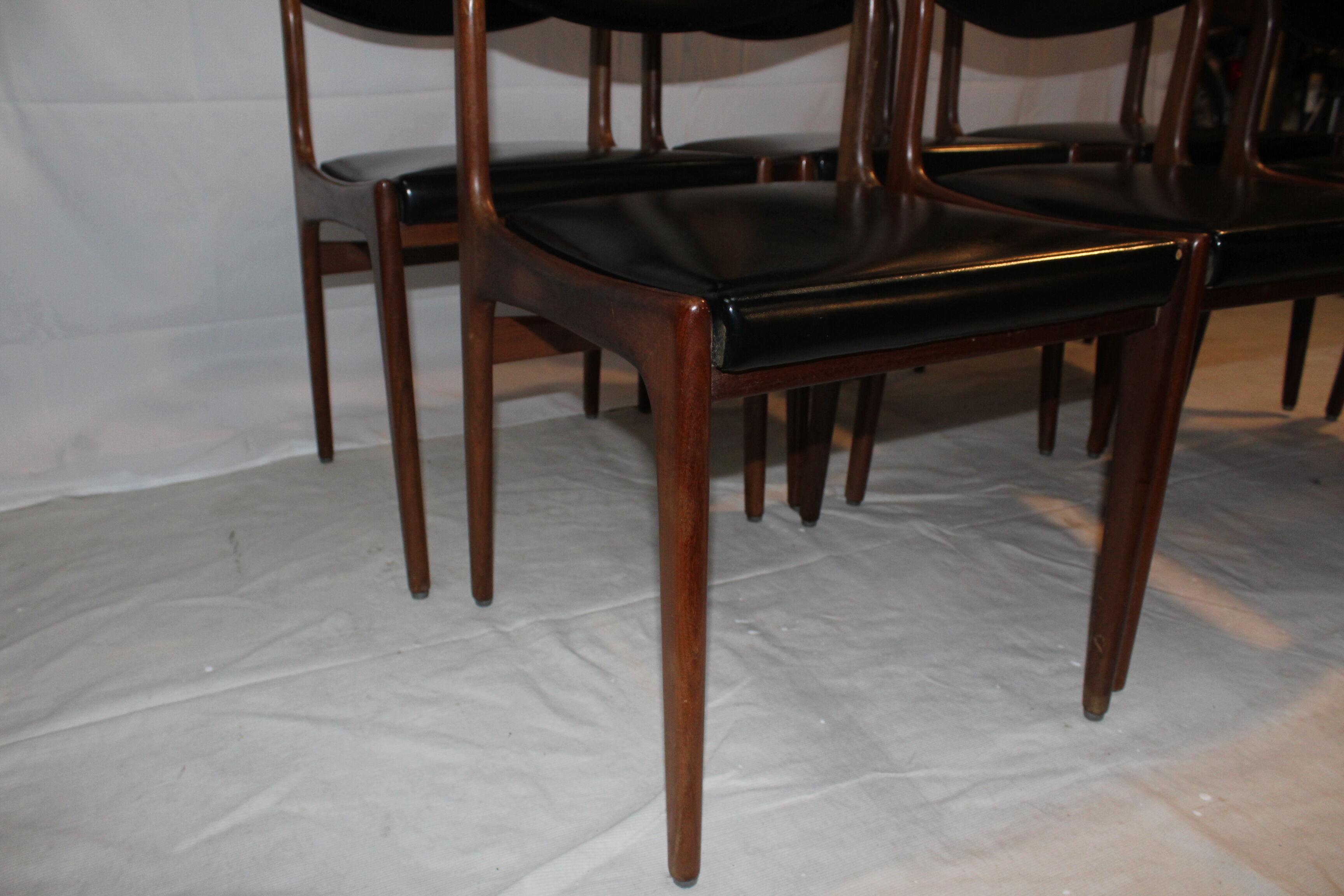 6 vintage scandinavian design chairs