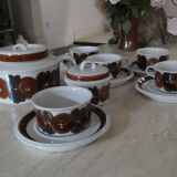 service a the annee 70 en gres decore main arabia