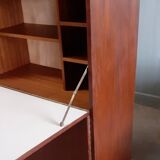 Scandinavian secretary