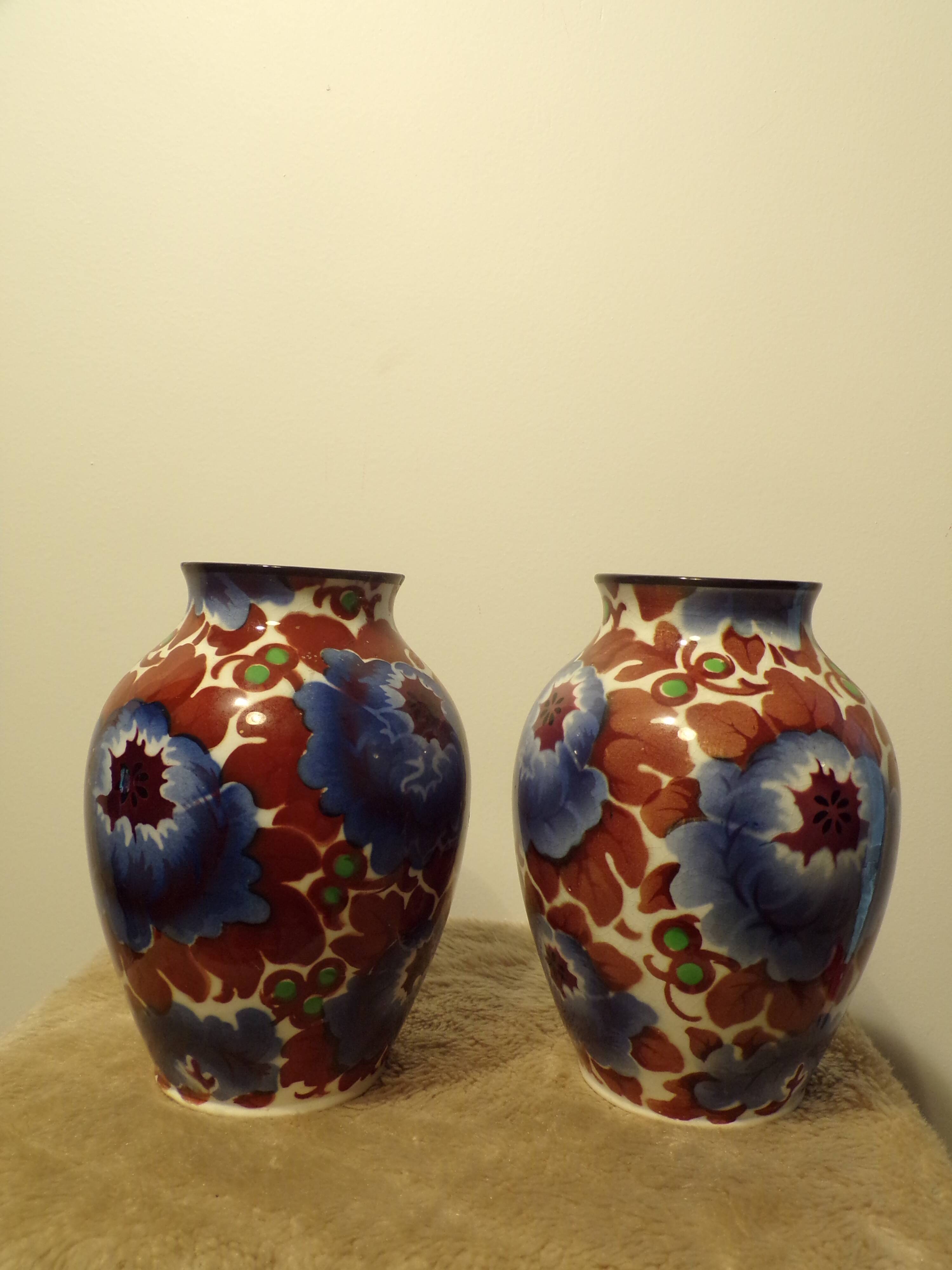 Pair of Vera vases by Villeroy & Boch