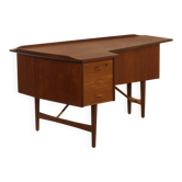 Boomerang desk by Peter Løvig Nielsen for Hedensted mobelfabrik, 1960s