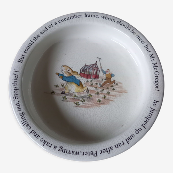 Hollow plate Wedgwood porcelain Beatrix Potter Peter Rabbit