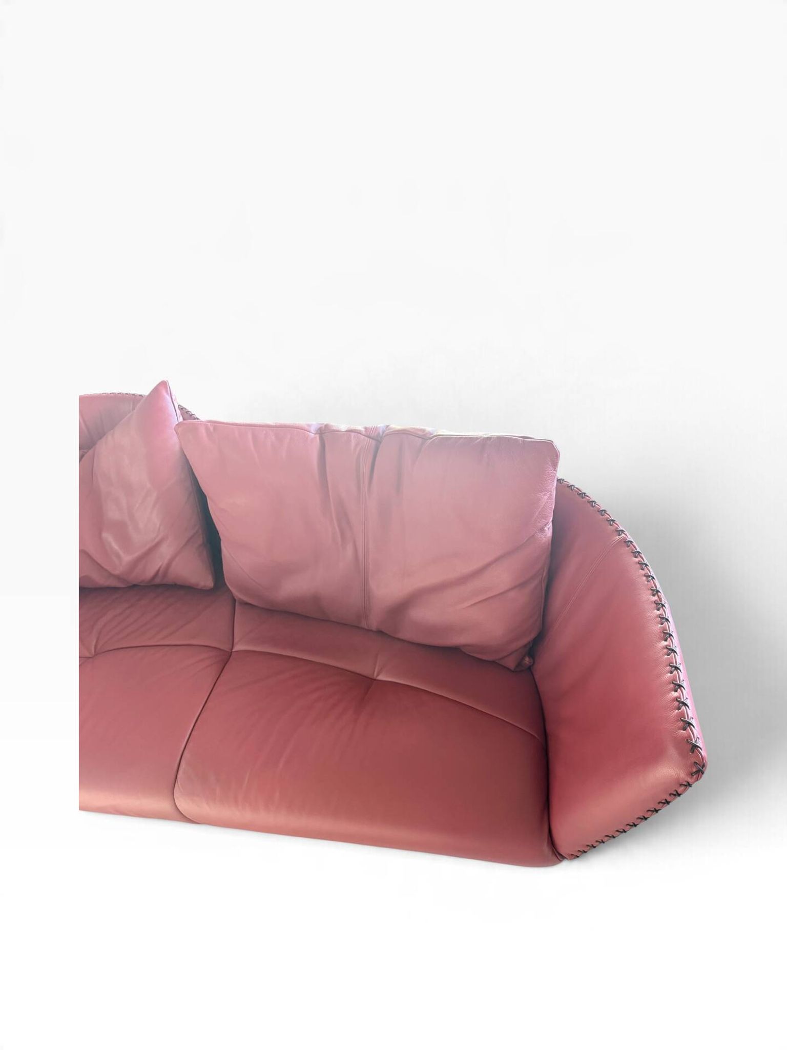 de Sede DS-102 red leather sofa with 3 stools
