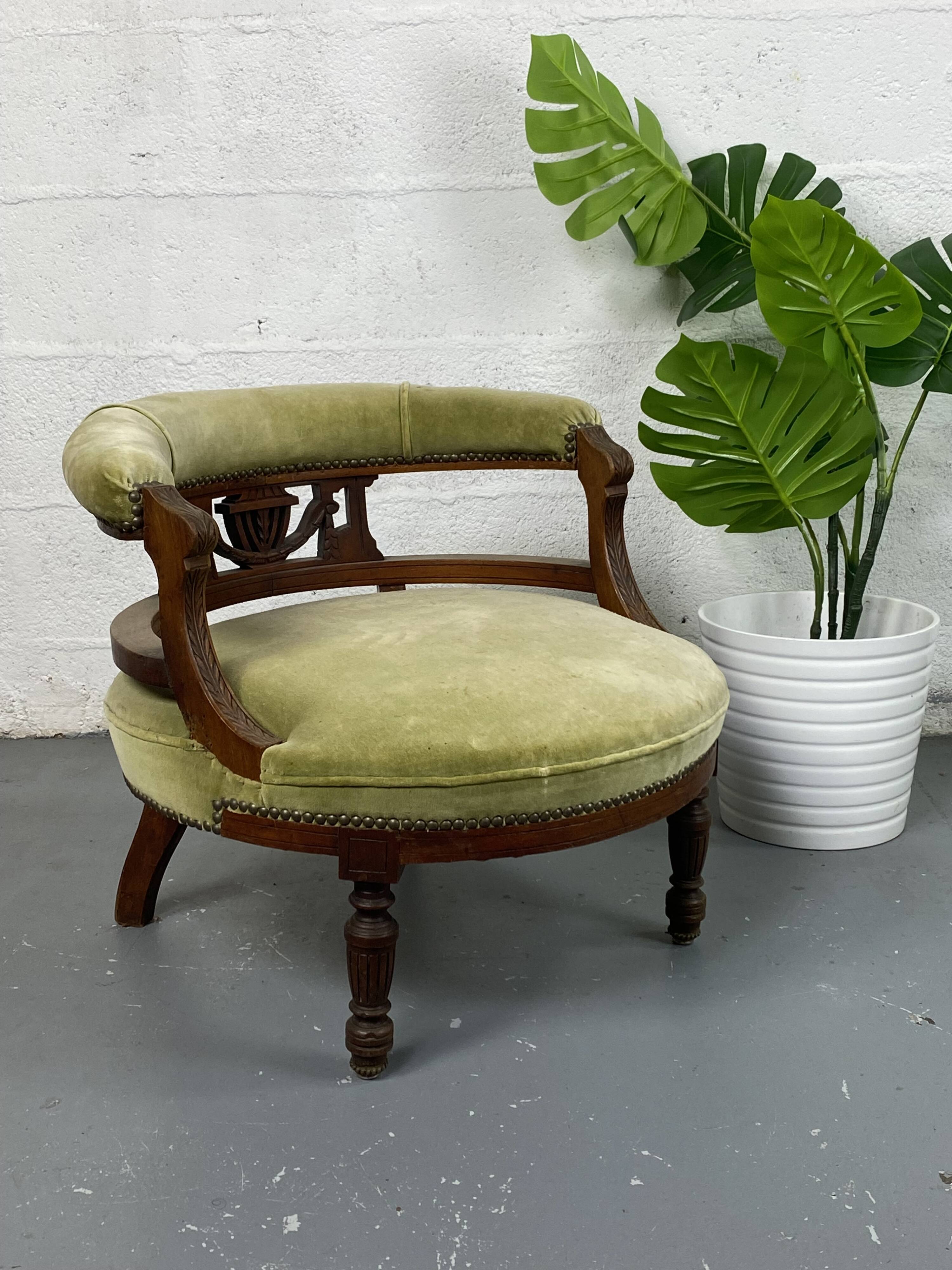 Fauteuil empire velours vert ancien