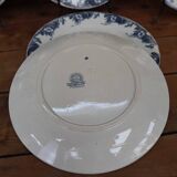 Antique earthenware dessert plates with the lions of France "Pernelle"