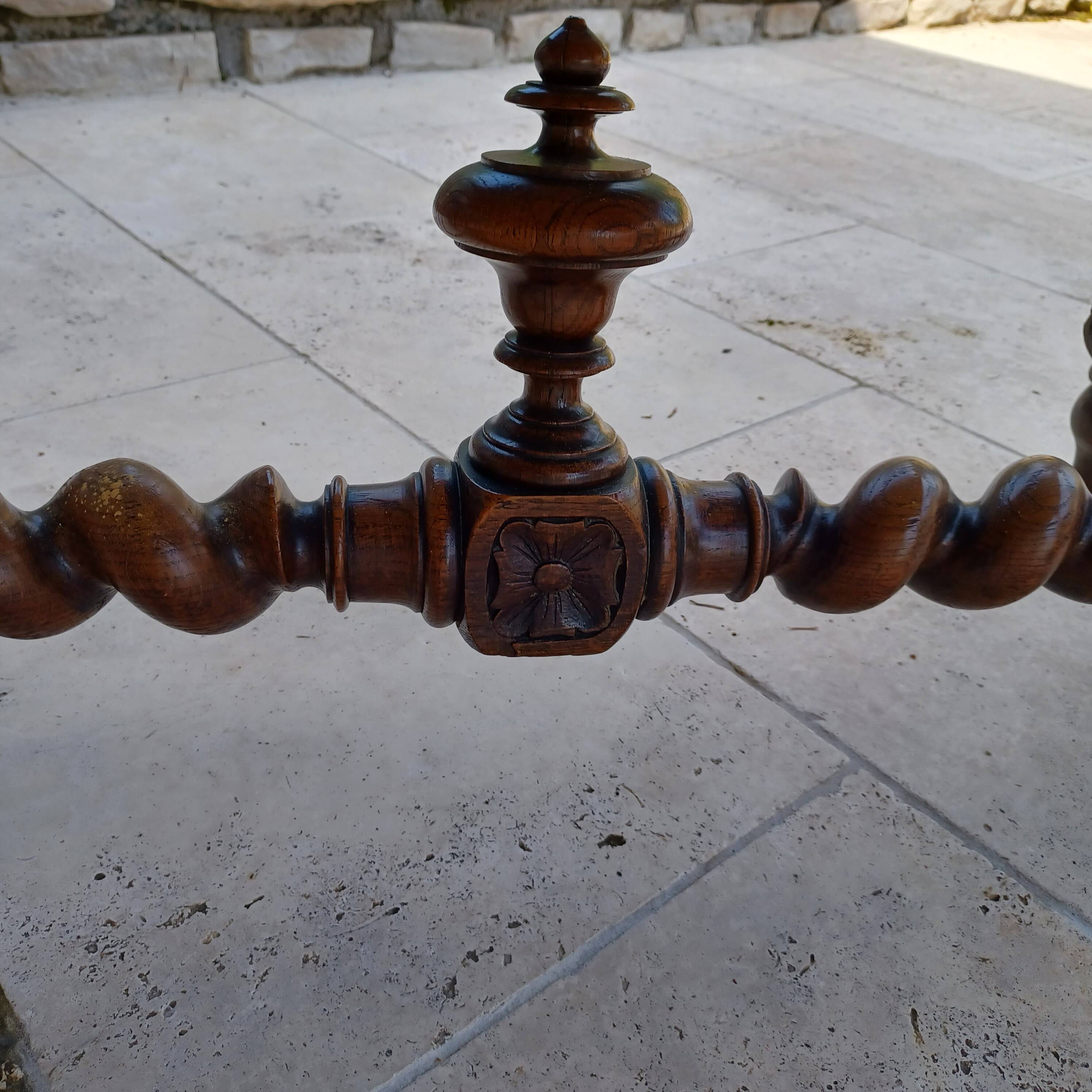 Louis thirteen style desk