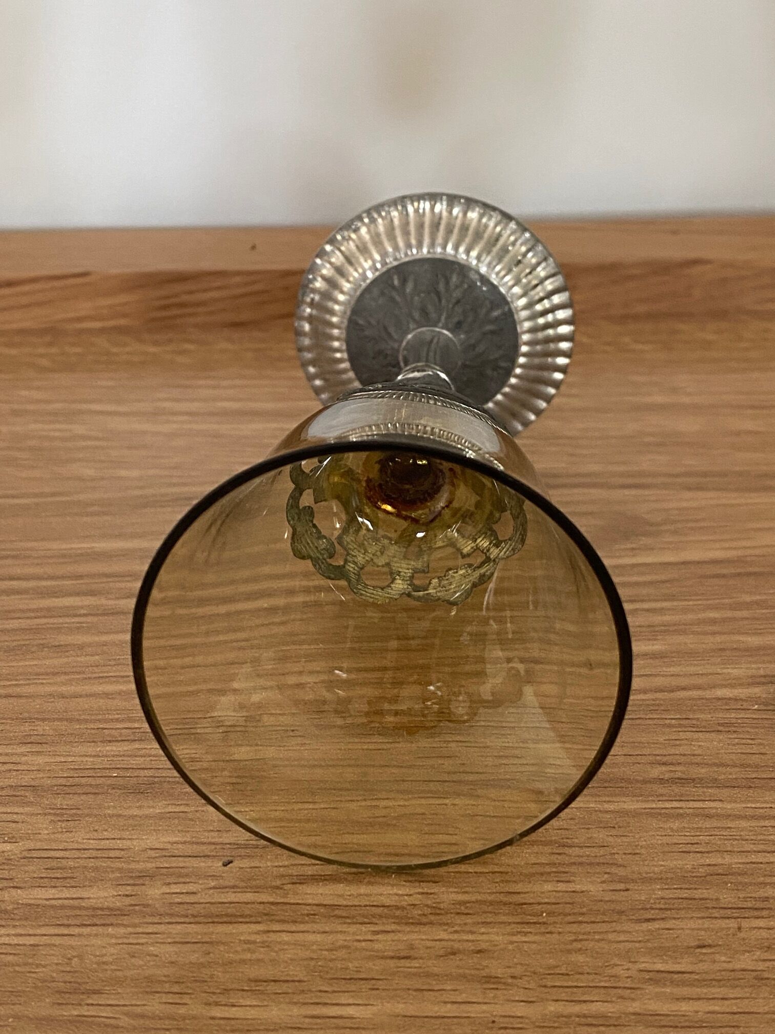 Set de 8 verres en laiton et verre