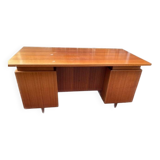 Burwood and Atlar desk