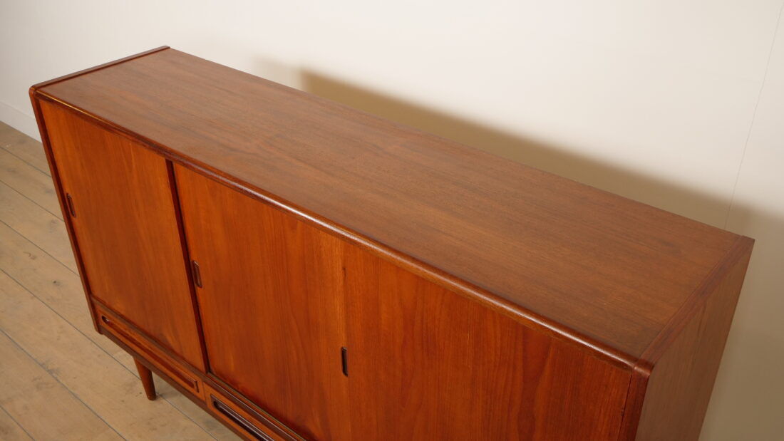 Vintage highboard | Danish | 170 cm