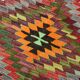 Tapis kilim géométrique multicolore – Explosion de motifs et de caractère