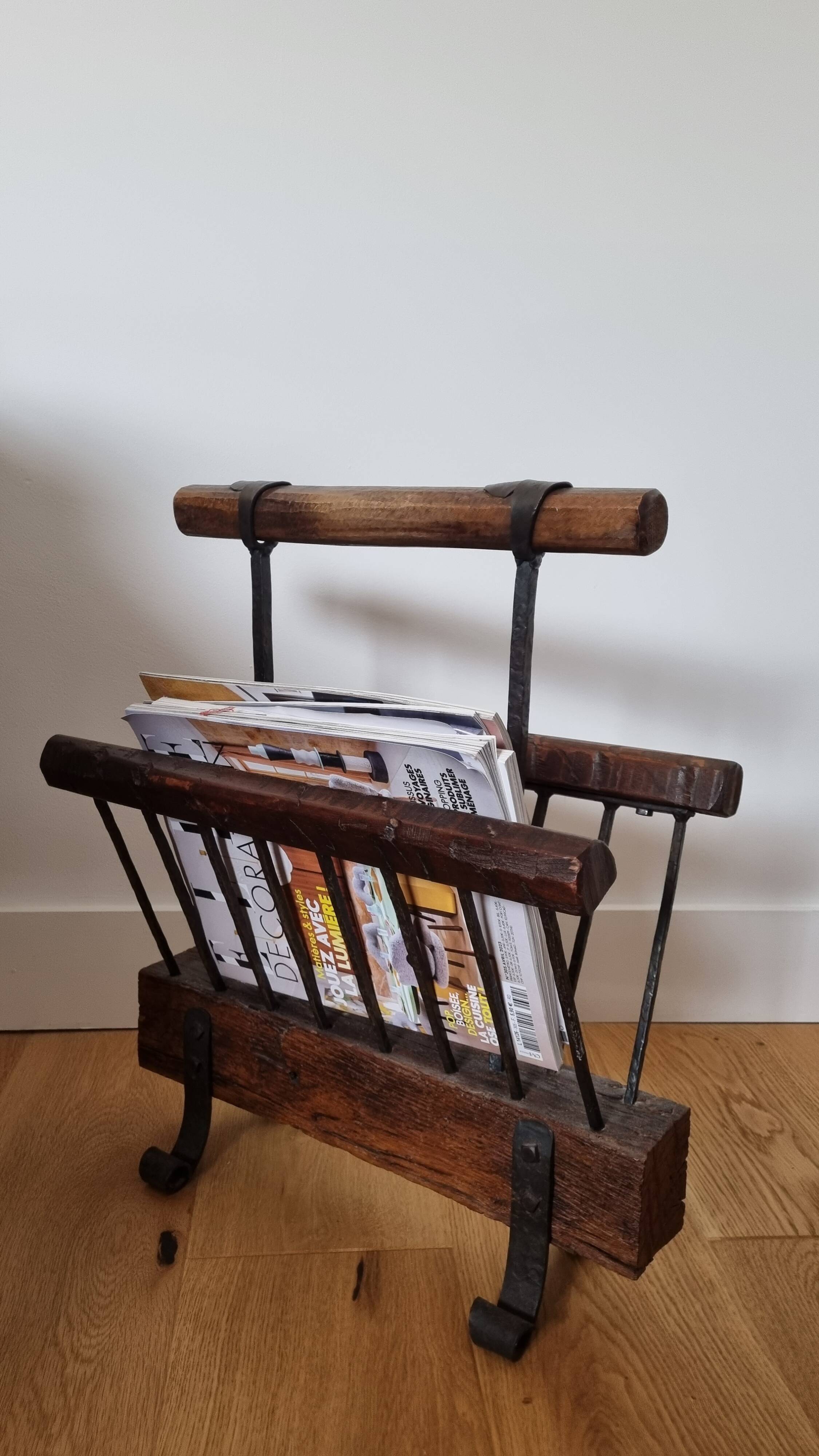 brutalist magazine rack