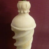 Ancient albatre twisted lamp foot