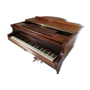 piano quart de queue