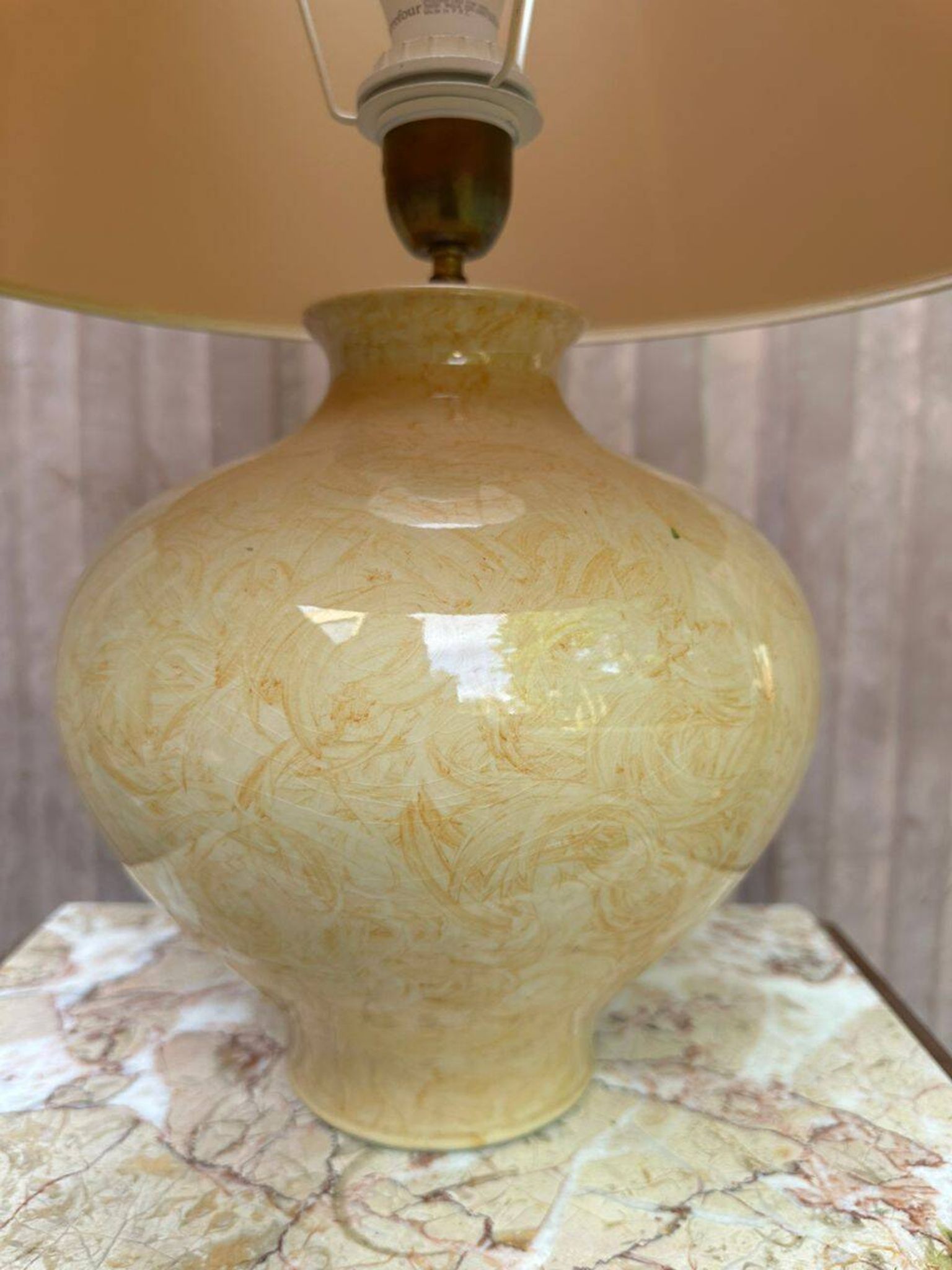 Vintage table lamp in yellow ceramic Nil LPE PM France