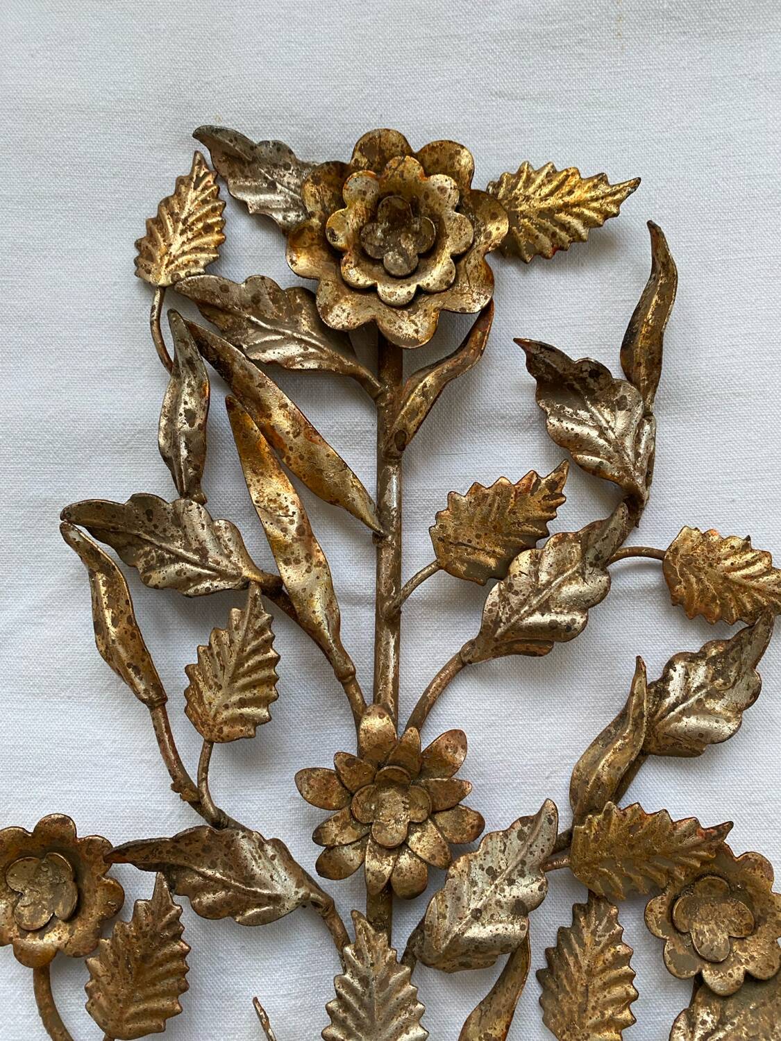 Vintage art deco gold iron flower and leaf wall light
