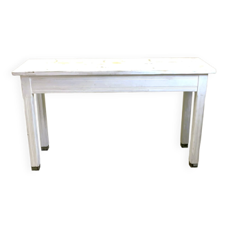 White console