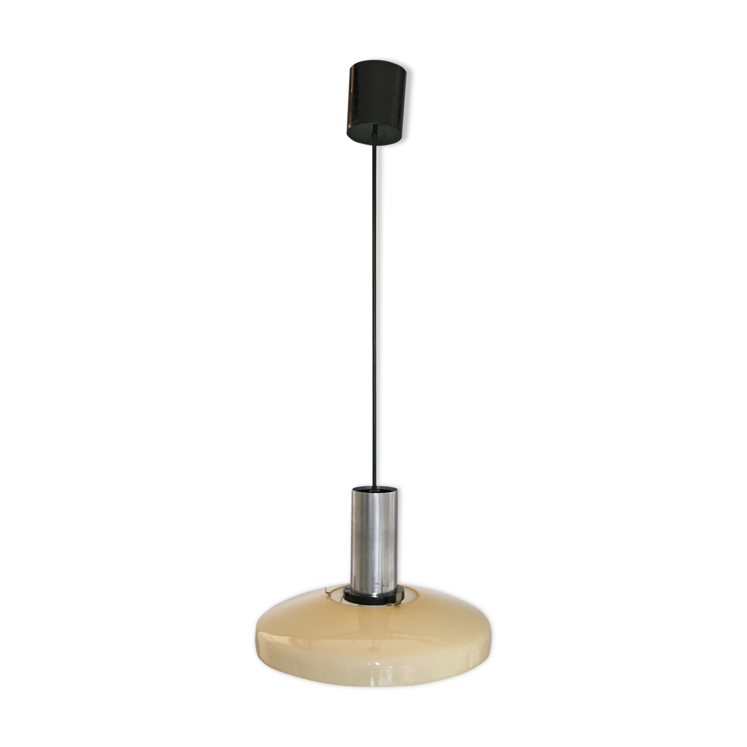 Suspension vintage avec abat-jour en verre opalin beige années 60-70