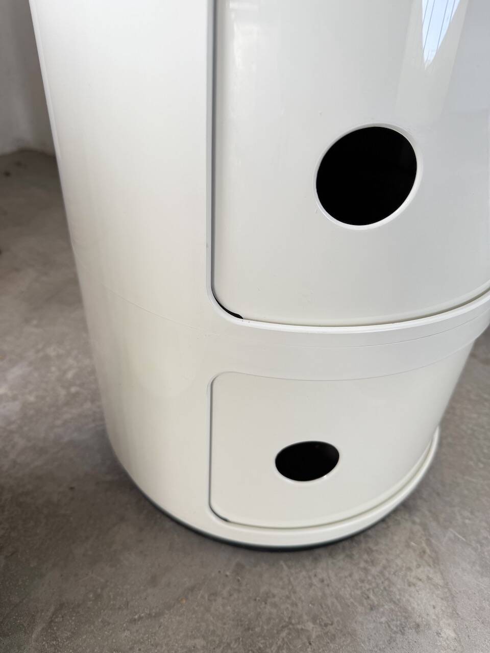 Castelli bedside tables for Kartell