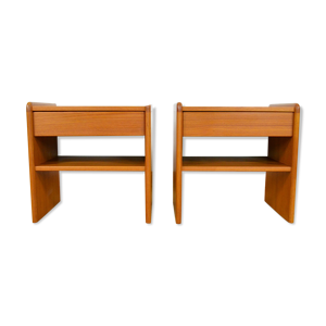 Ensemble de tables de chevets en