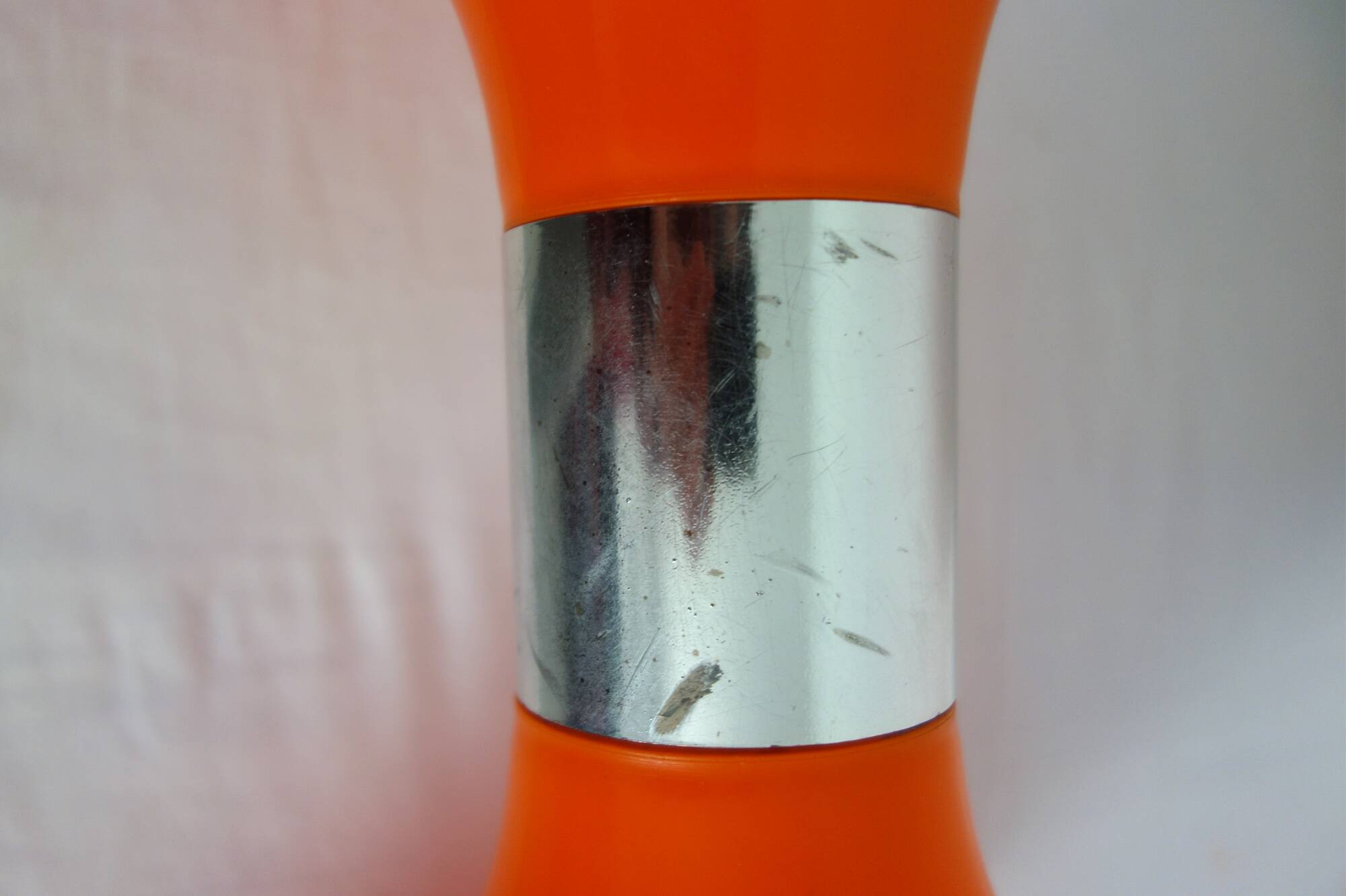 2 tabourets diabolo orange années 70