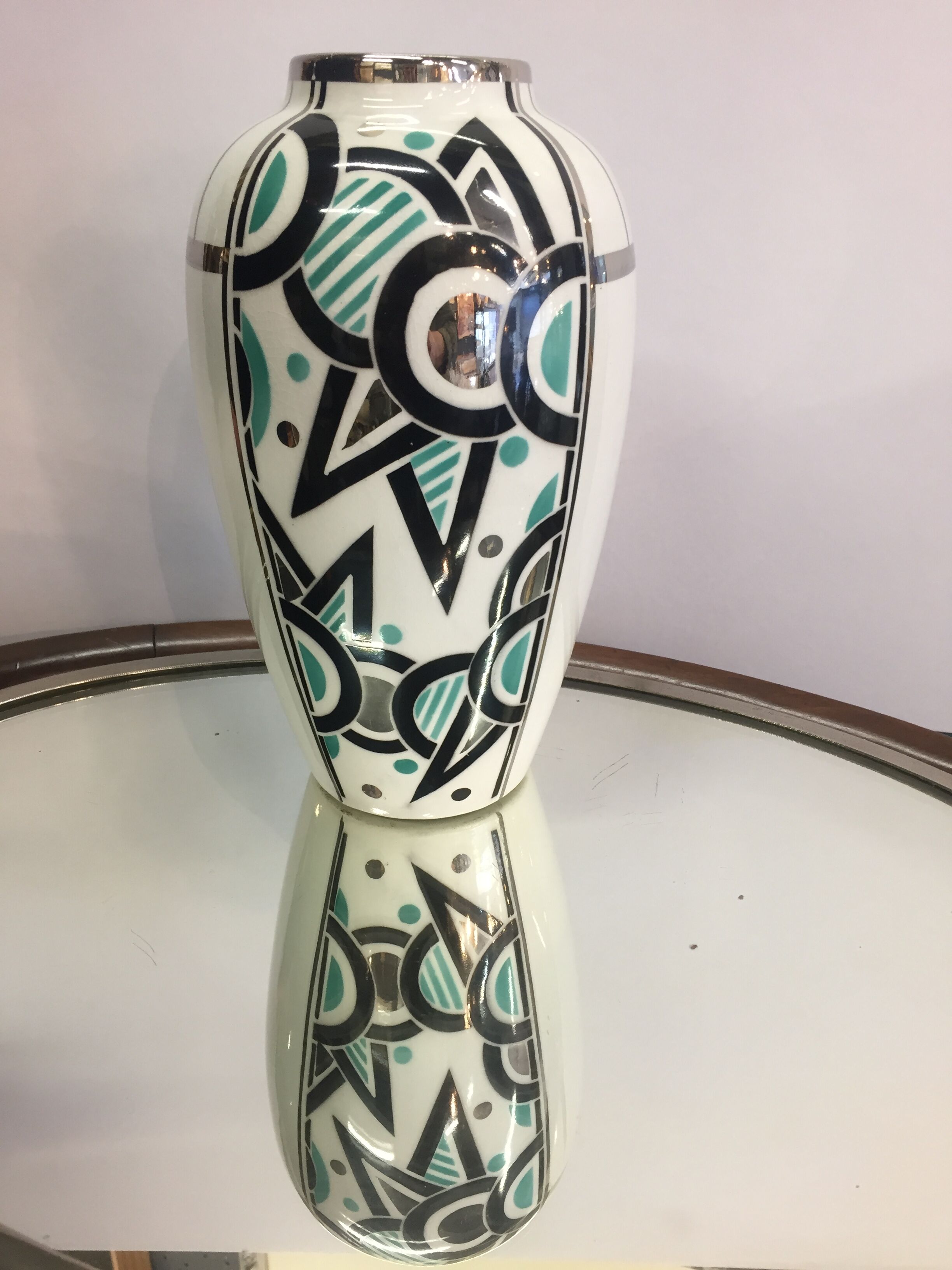 Vase Art Deco