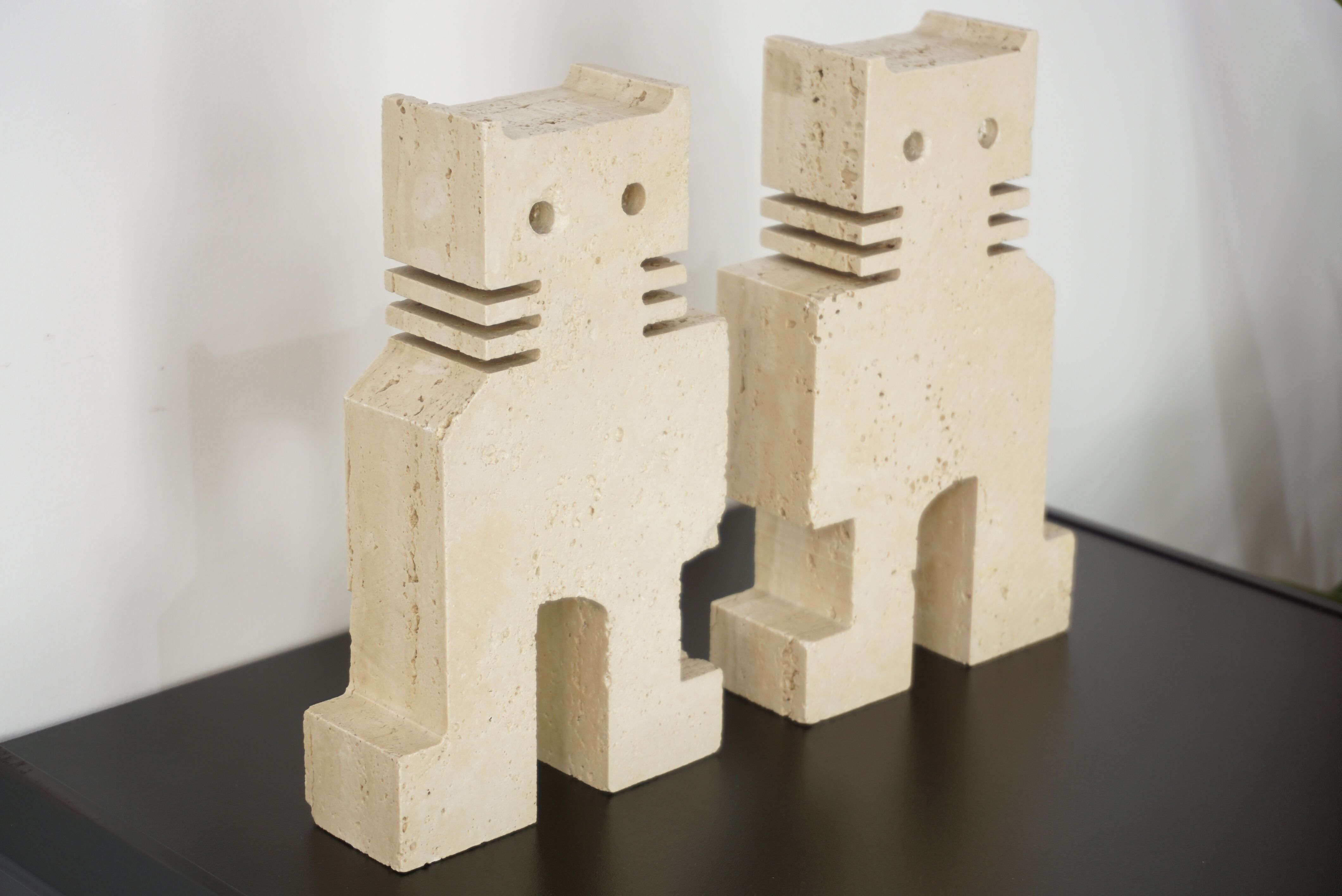 Pair of travertine bookends in  design Fratelli Mannelli