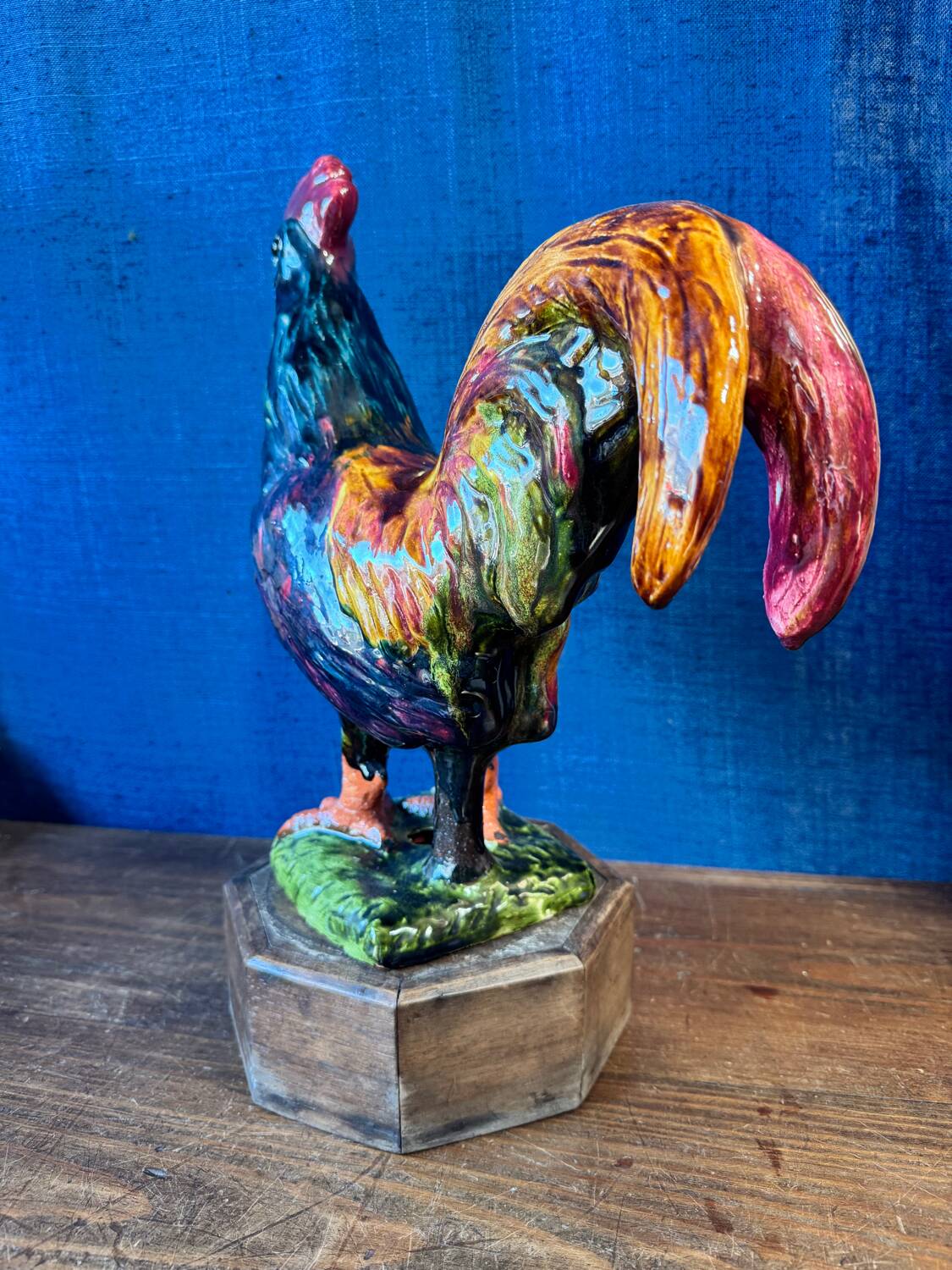 Ceramic sculpture of a rooster from Bavent, glazed terracotta, 1960.