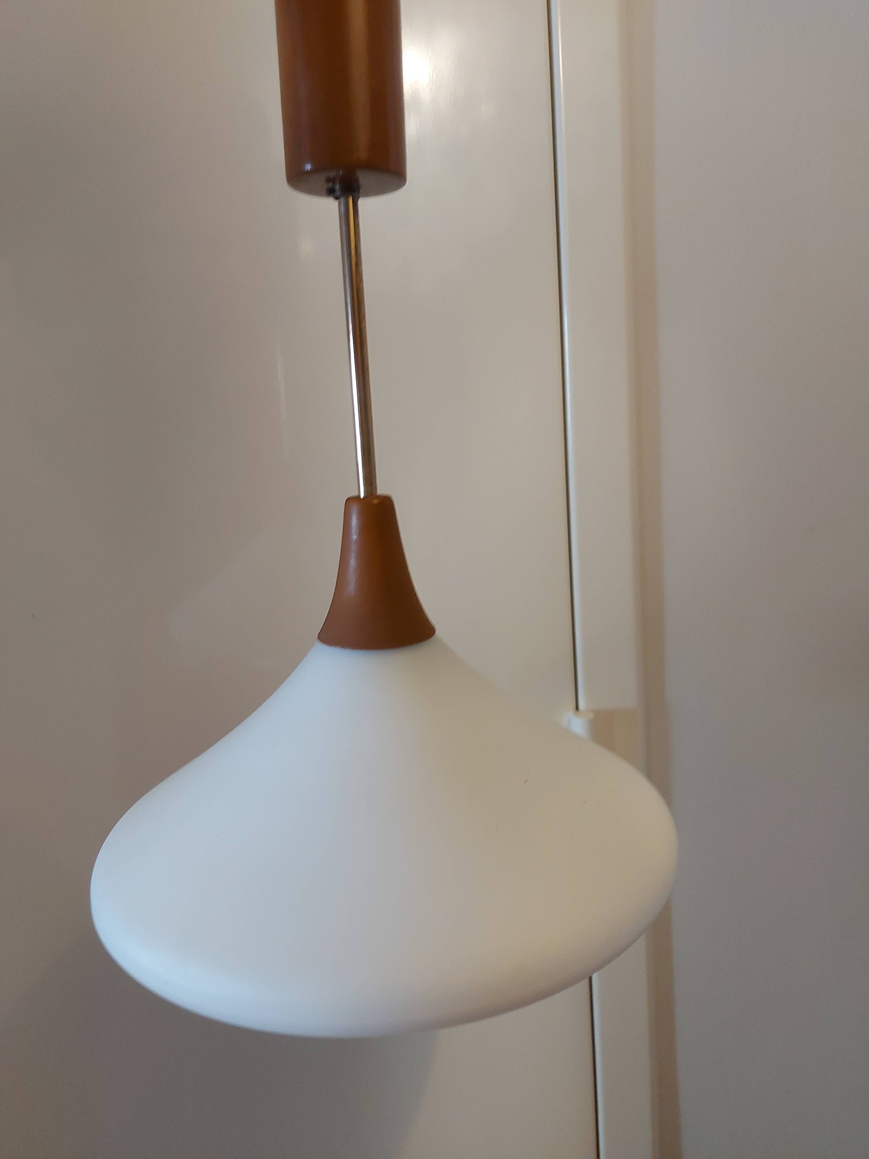 Scandinavian hanging