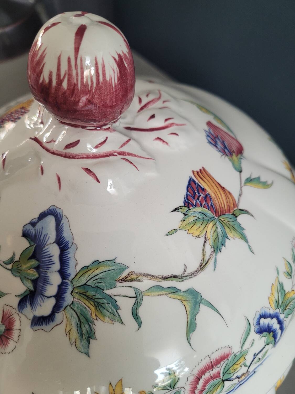 Sarreguemines glazed earthenware soup tureen, Rouen model - dishwasher safe