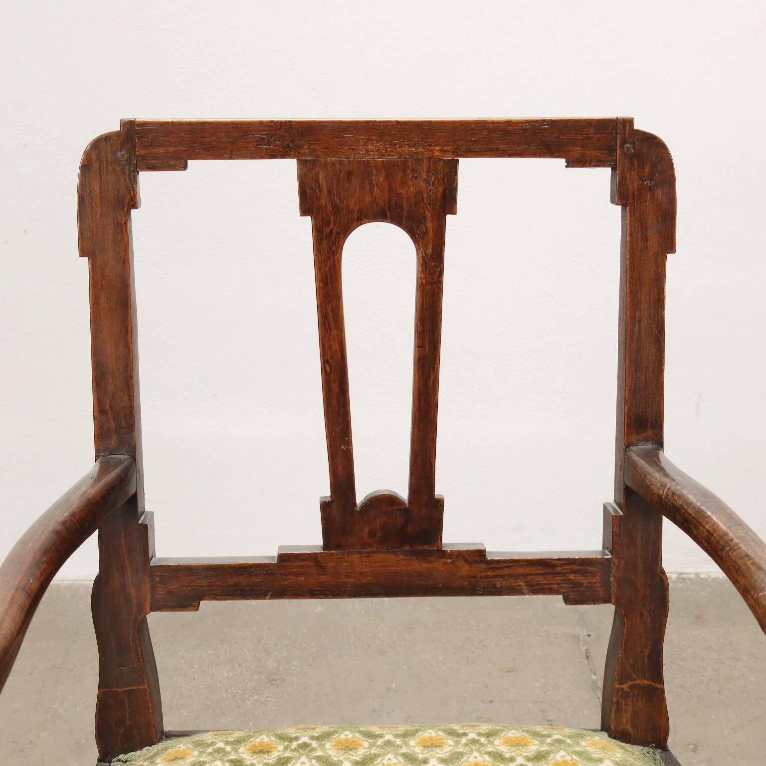 Antique Directoire armchair in fabric, Italy, late 19th century.