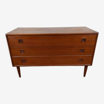 Scandinavian chest of drawers