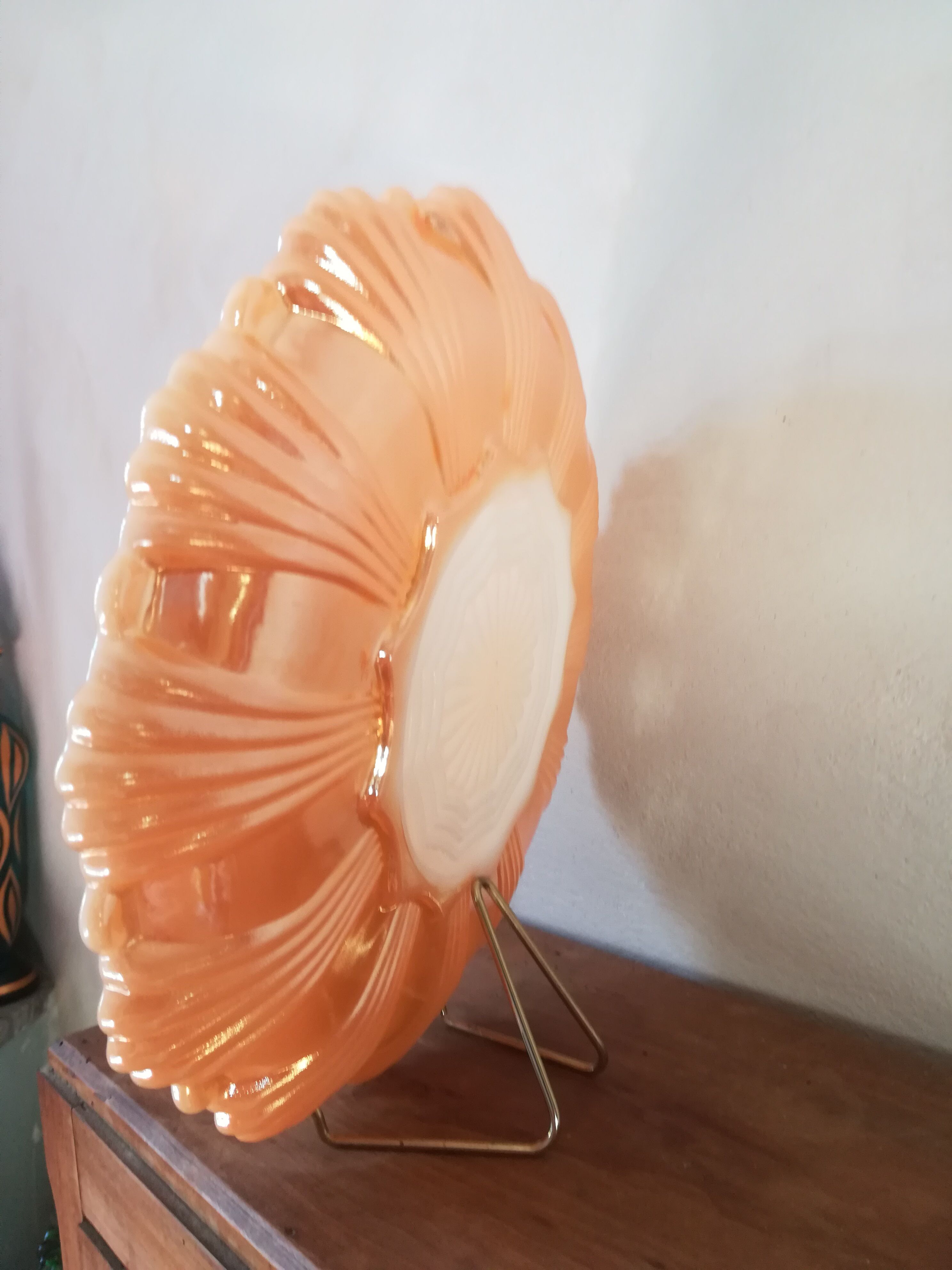 Iridescent glass hors d'oeuvre dish