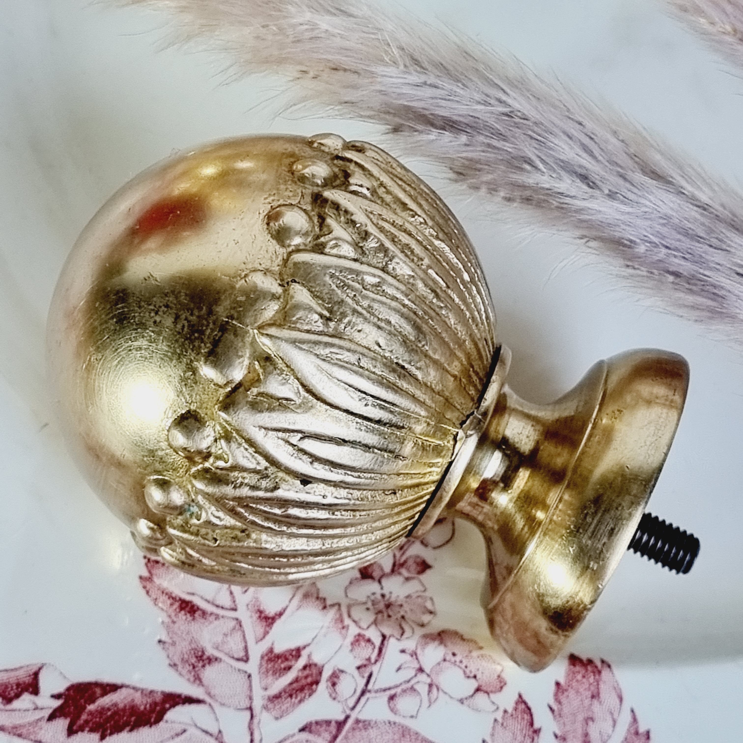 2 gilded brass door handles