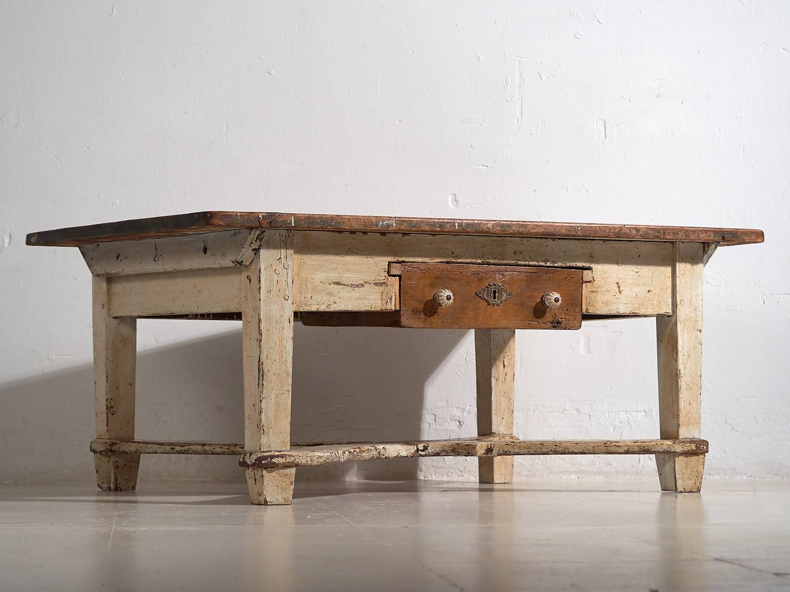 Antique white coffee table (circa 1920)