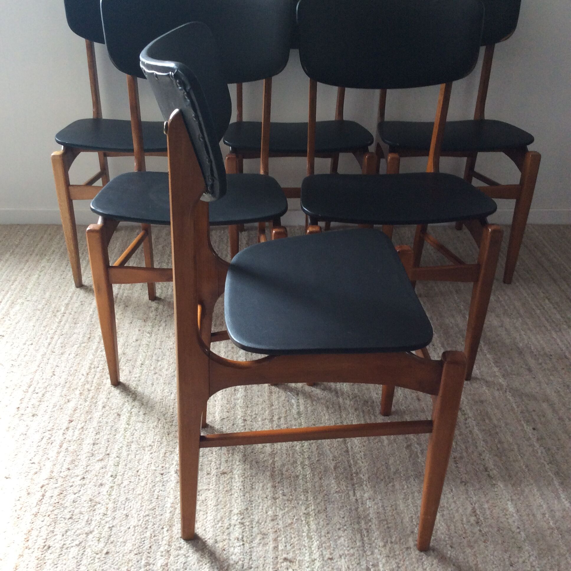 Series of 6 Scandinavian chairs from the 50/60