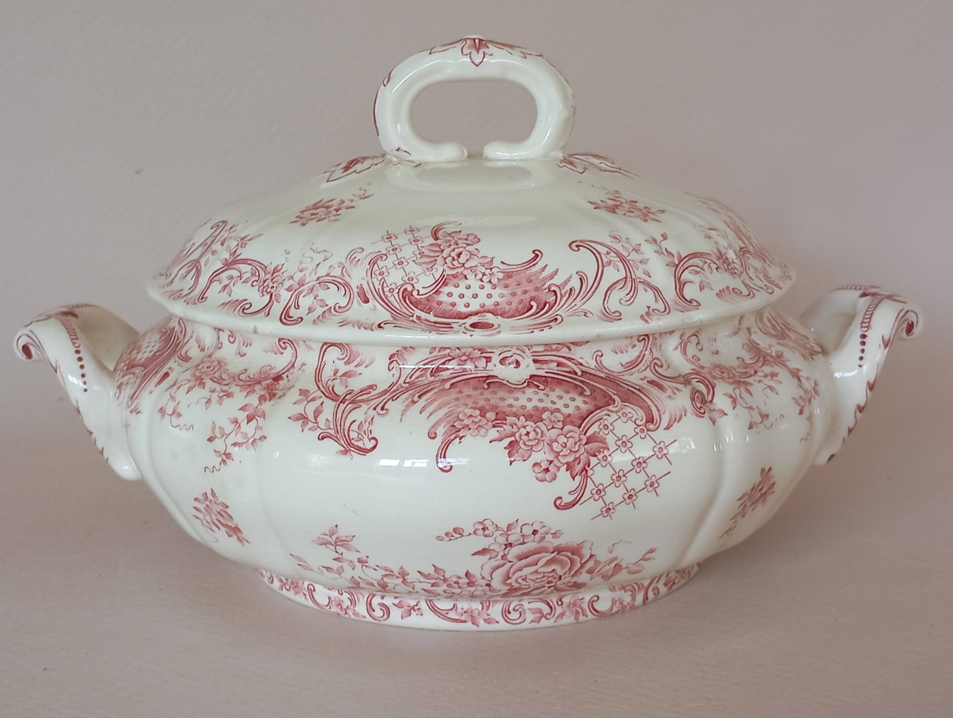 Old Villeroy & Boch vegetable bowl "Valeria"