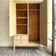Armoire parisienne