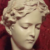 Bust woman art nouveau, patina terracotta beige light