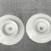 Plates on pedestal nineteenth century Villeroy and Boch