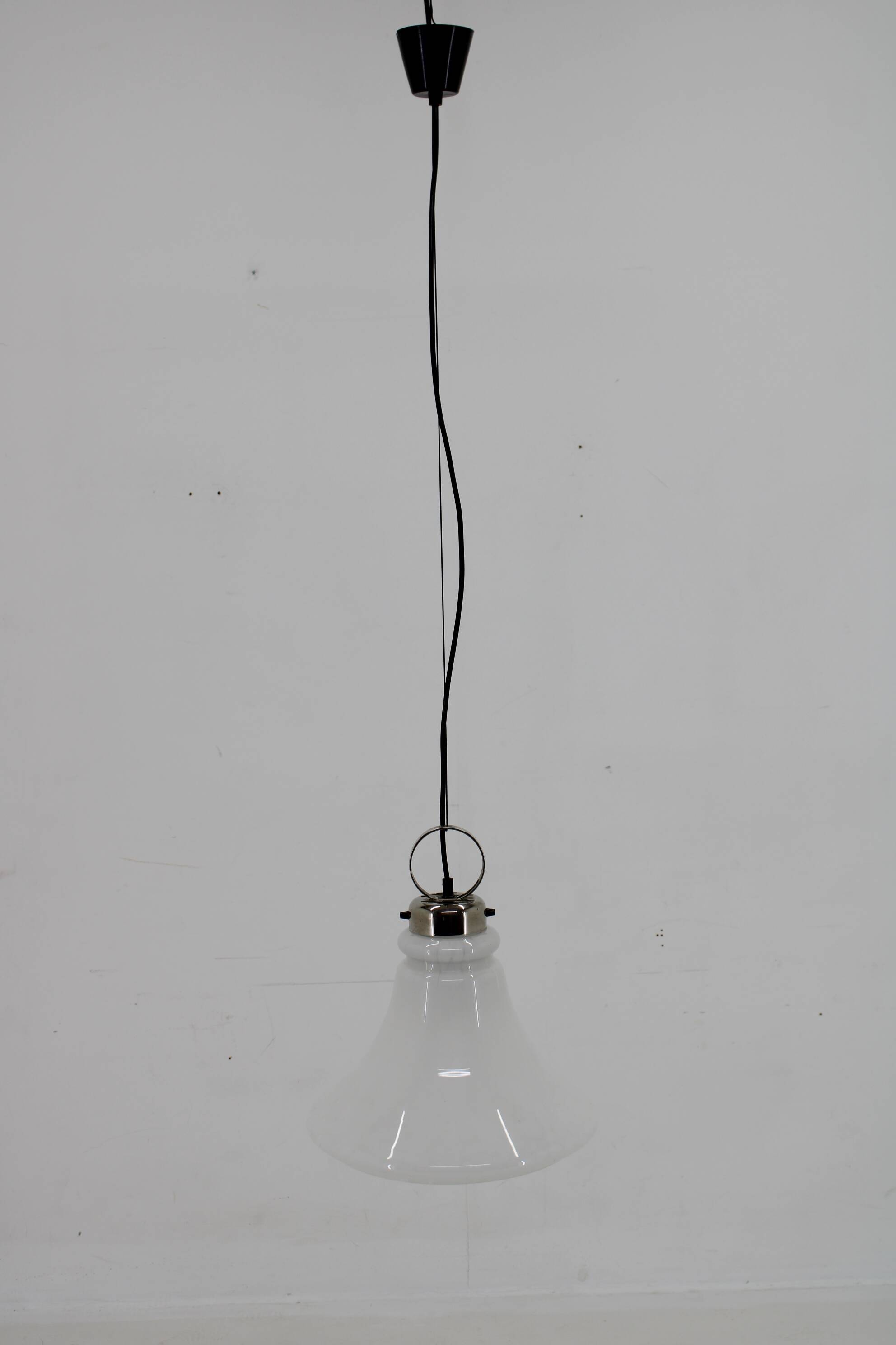 Suspension italienne en verre, années 1970