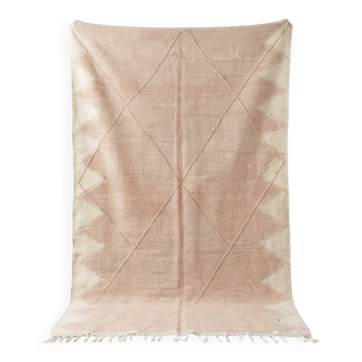 Zanafi pink kilim rug 200x300 cm