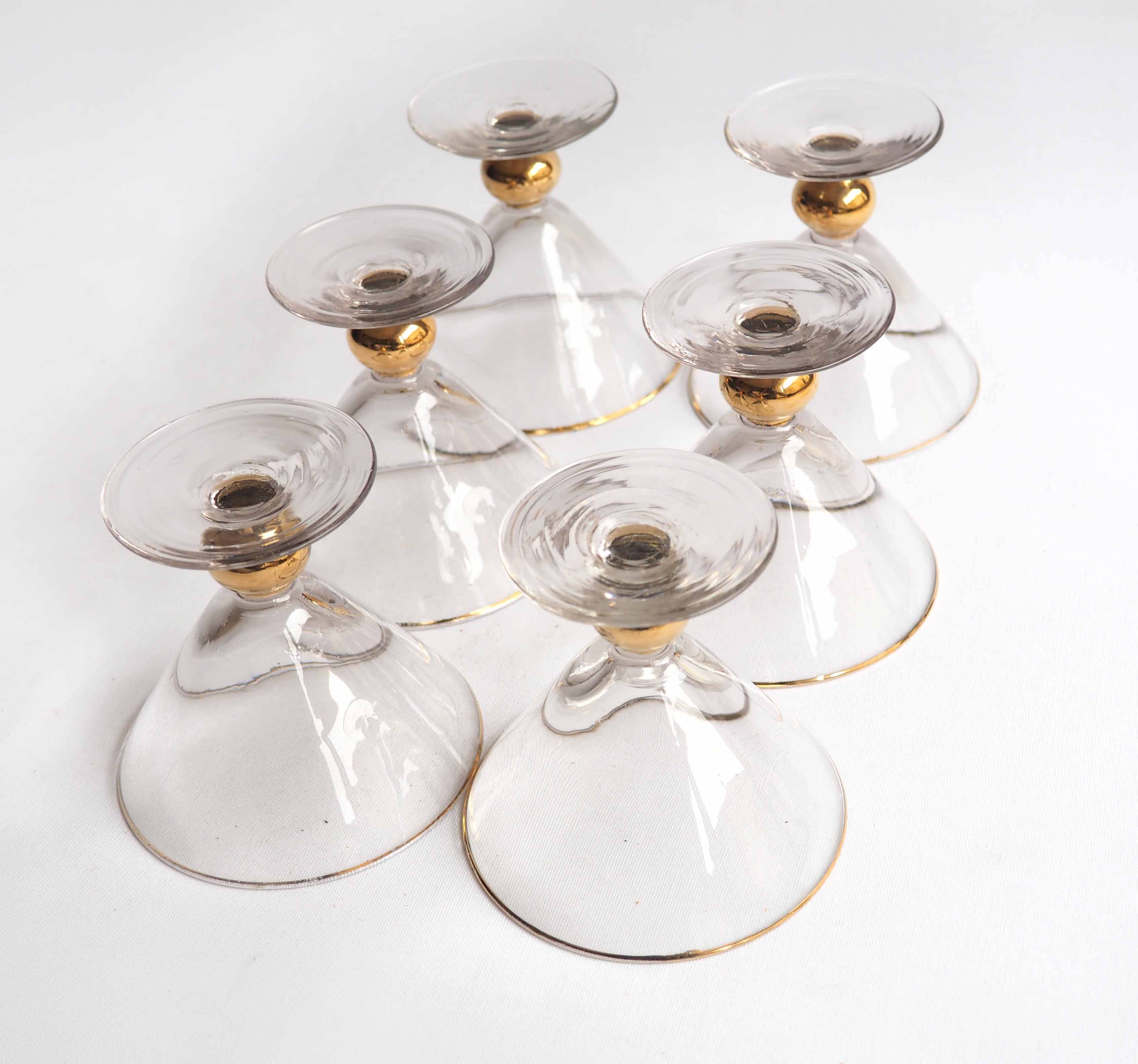Série de 6 coupes à champagne cerclée or
