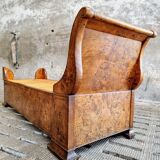 Antique chaise longue daybed Empire style walnut