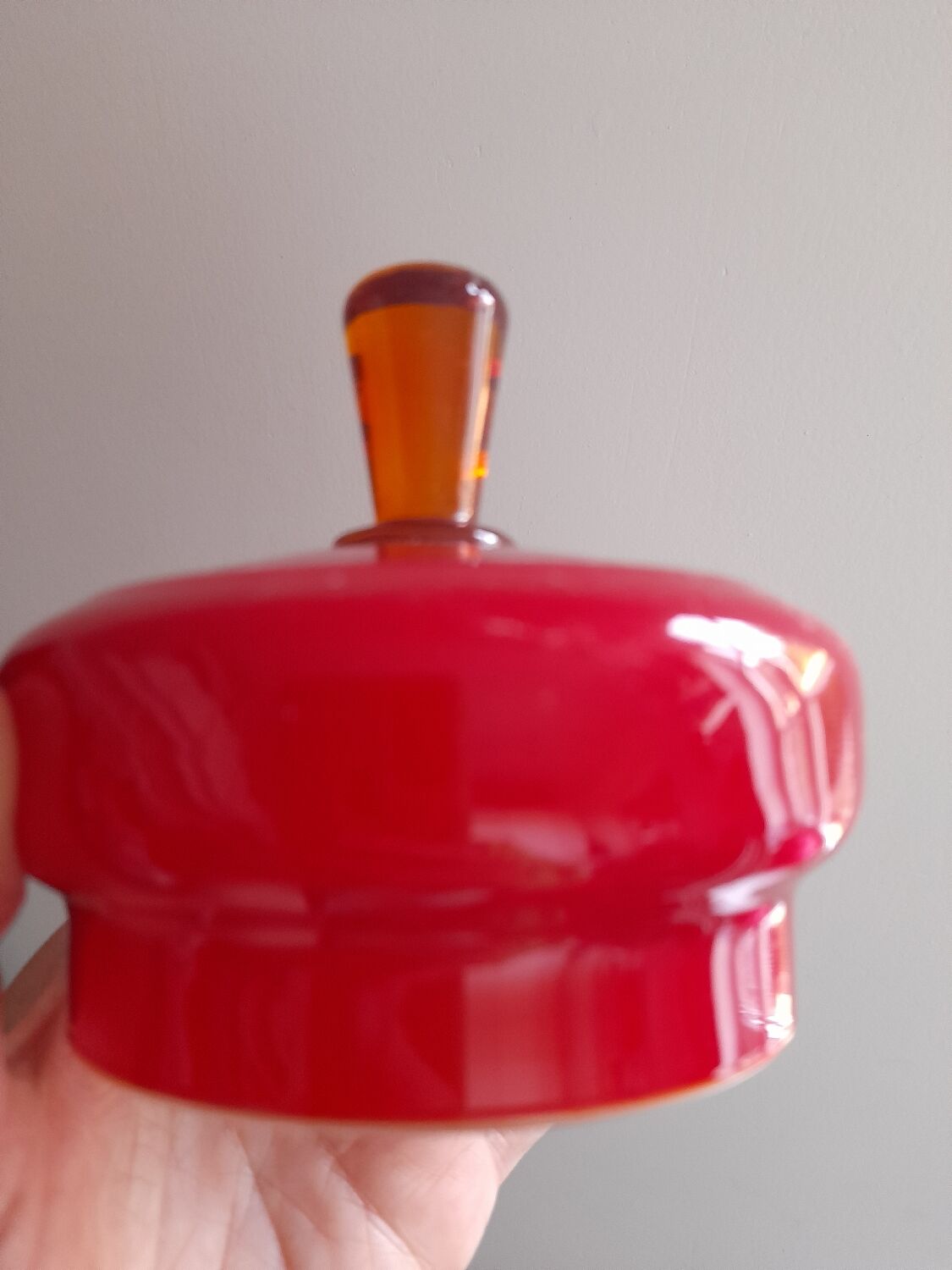 Italian candy box in red opaline