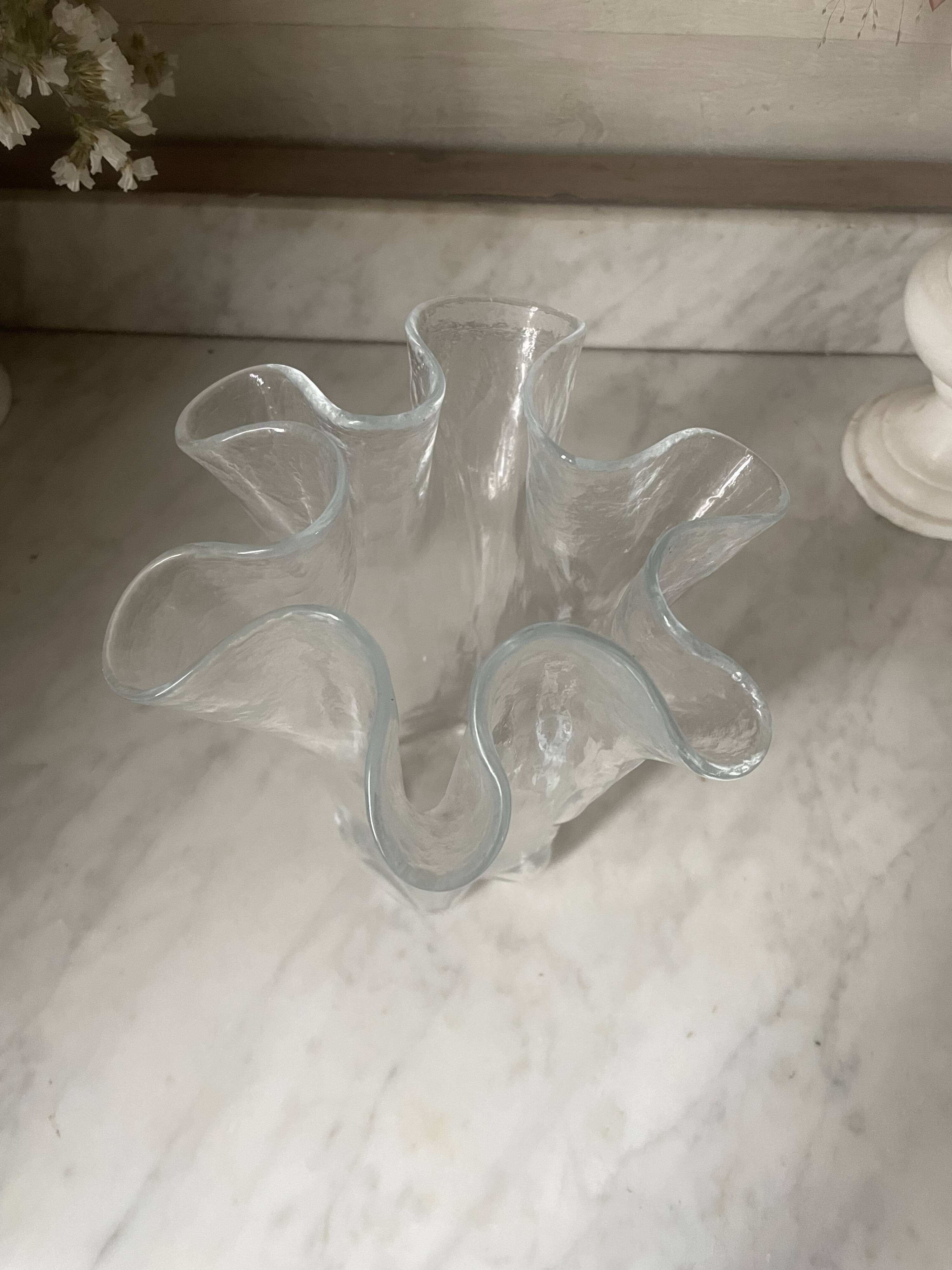 Scandinavian vintage handkerchief vase Muurla