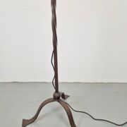 Lampe de sol brutaliste en fer forgé, années 1950